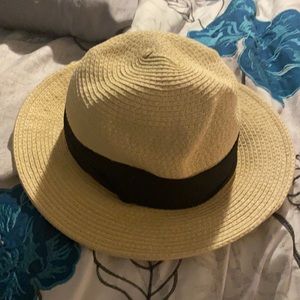 Tan fedora hat